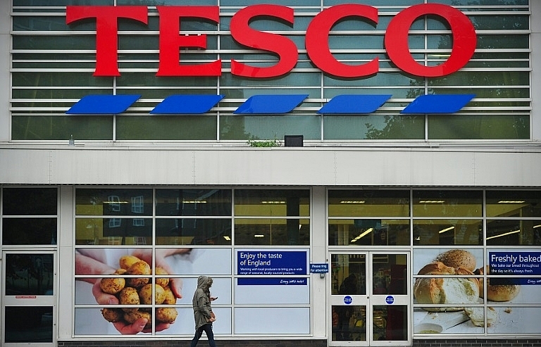Britain's biggest retailer Tesco set to axe up to 9,000 jobs