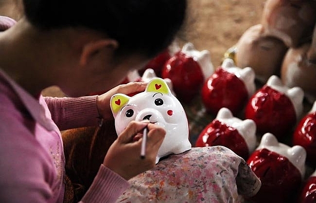 piggy banks popular in year of the pig