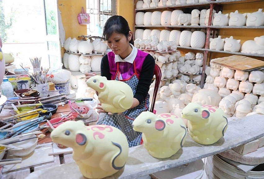 rat shaped ceramics available for tet