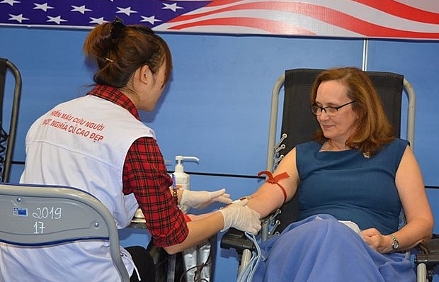 US Embassy hosts blood donation campaign