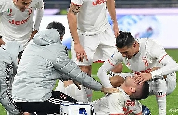 Juve defender Demiral faces surgery after knee injury