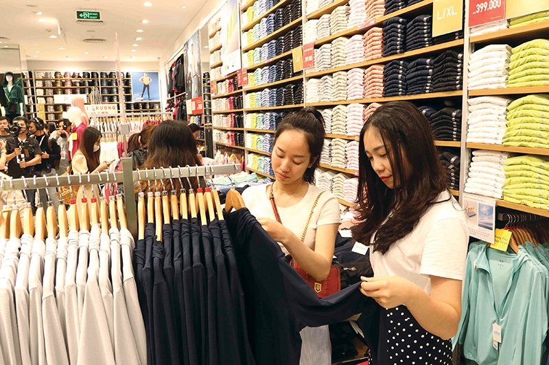 japanese fashion giants see new frontier in vietnam