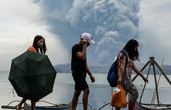 Thousands face uncertainty as Philippine volcano spews lava