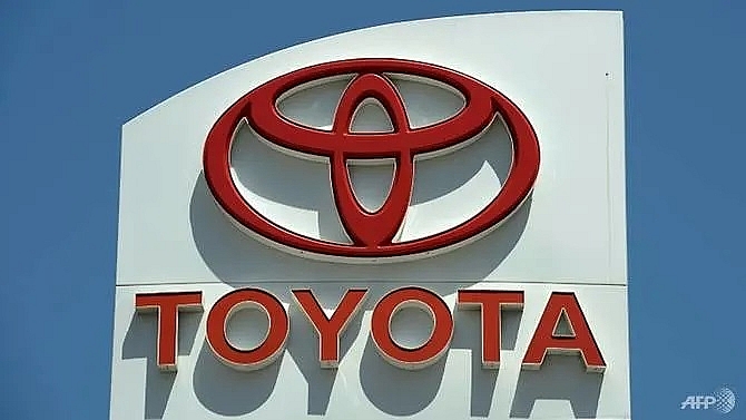 toyota investing us 400 million in flying car company