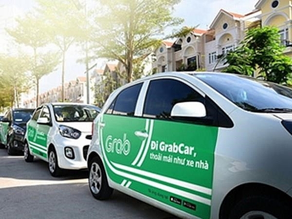 grab cars must have taxi light box or logo