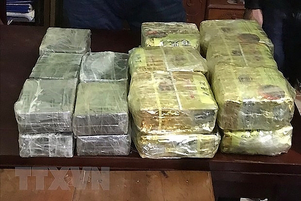 nghe an thanh hoa police seize huge amount of trafficked drug