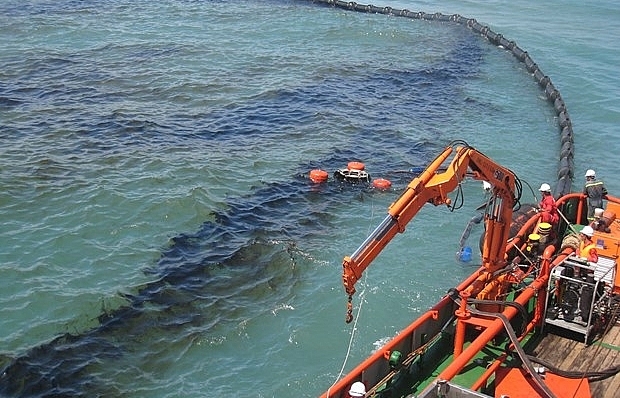 National plan to respond to oil spills approved