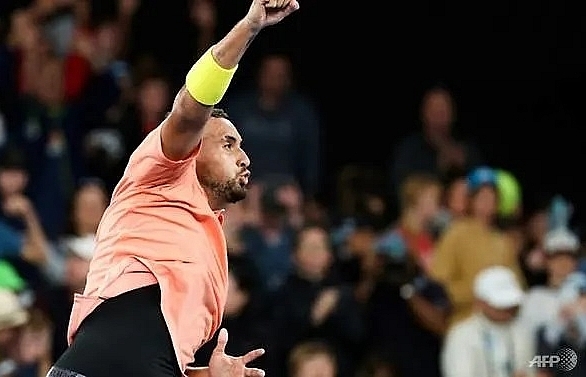 Nadal, Kyrgios through as freak weather hits Australian Open