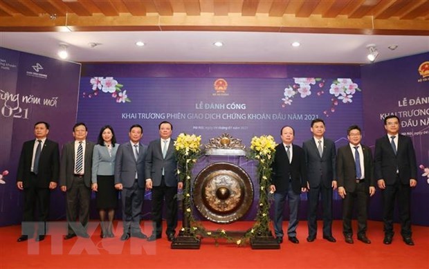 first trading session of vietnamese stock market in 2021 opens