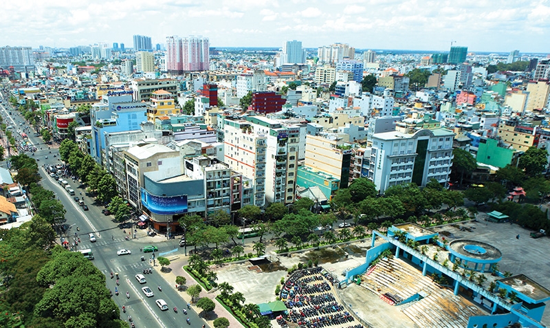 1525 p17 ho chi minh city breaks off series of overdue projects