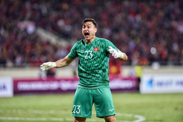 goalkeeper lam to leave thailand for japanese league