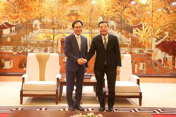 samsung urged to back hanoi in smart city development