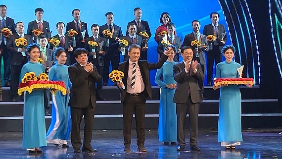 qui phuc receives vietnam value award 2020