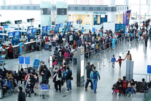 Aviation authority suggests limiting repatriation flights to Noi Bai, Tan Son Nhat