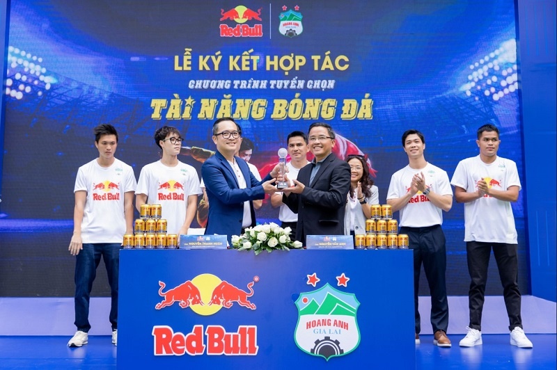 Red Bull and Warrior spread positive energy to the community
