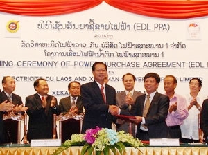 vietnam hands over hydro power plant to laos