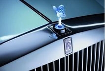 Rolls-Royce to unveil electric car next month