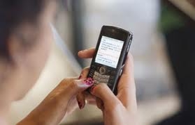 HSBC Vietnam launches mobile banking service