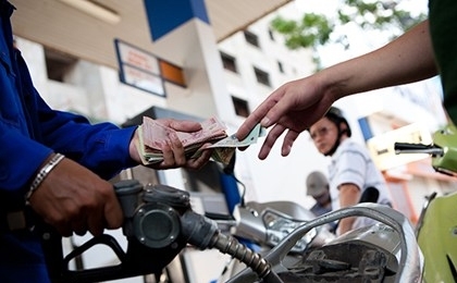 Import tax cut urged over fuel price hike pressure