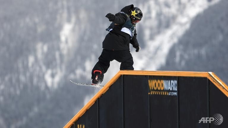 Leonardoda bezig omvang Norwegian snowboarder in hospital after crash