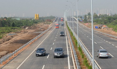 cameras to be installed along expressway in southern vietnam to prevent stone throwers