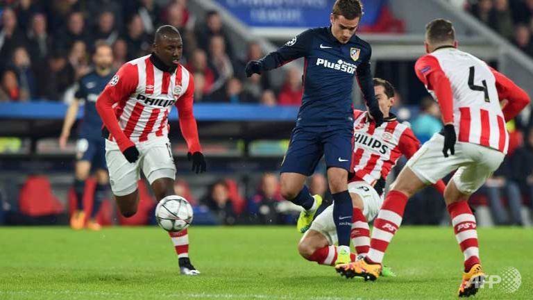 10 man psv hold on for atletico stalemate