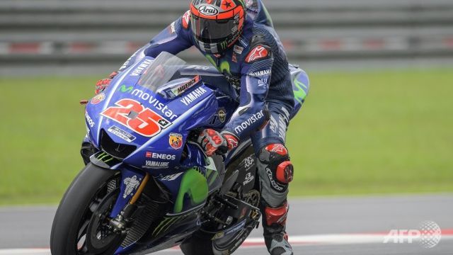 yamaha motogp rider vinales tops first test of 2017 in sepang