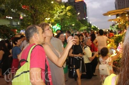Ho Chi Minh City attracts int’l tourists during Tet holiday