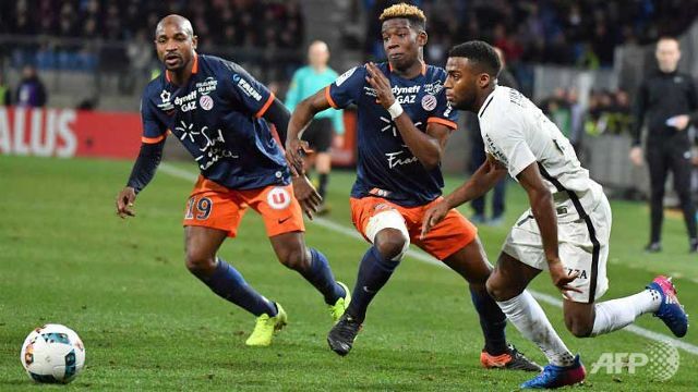 lucas rescues psg 10 man monaco edge montpellier