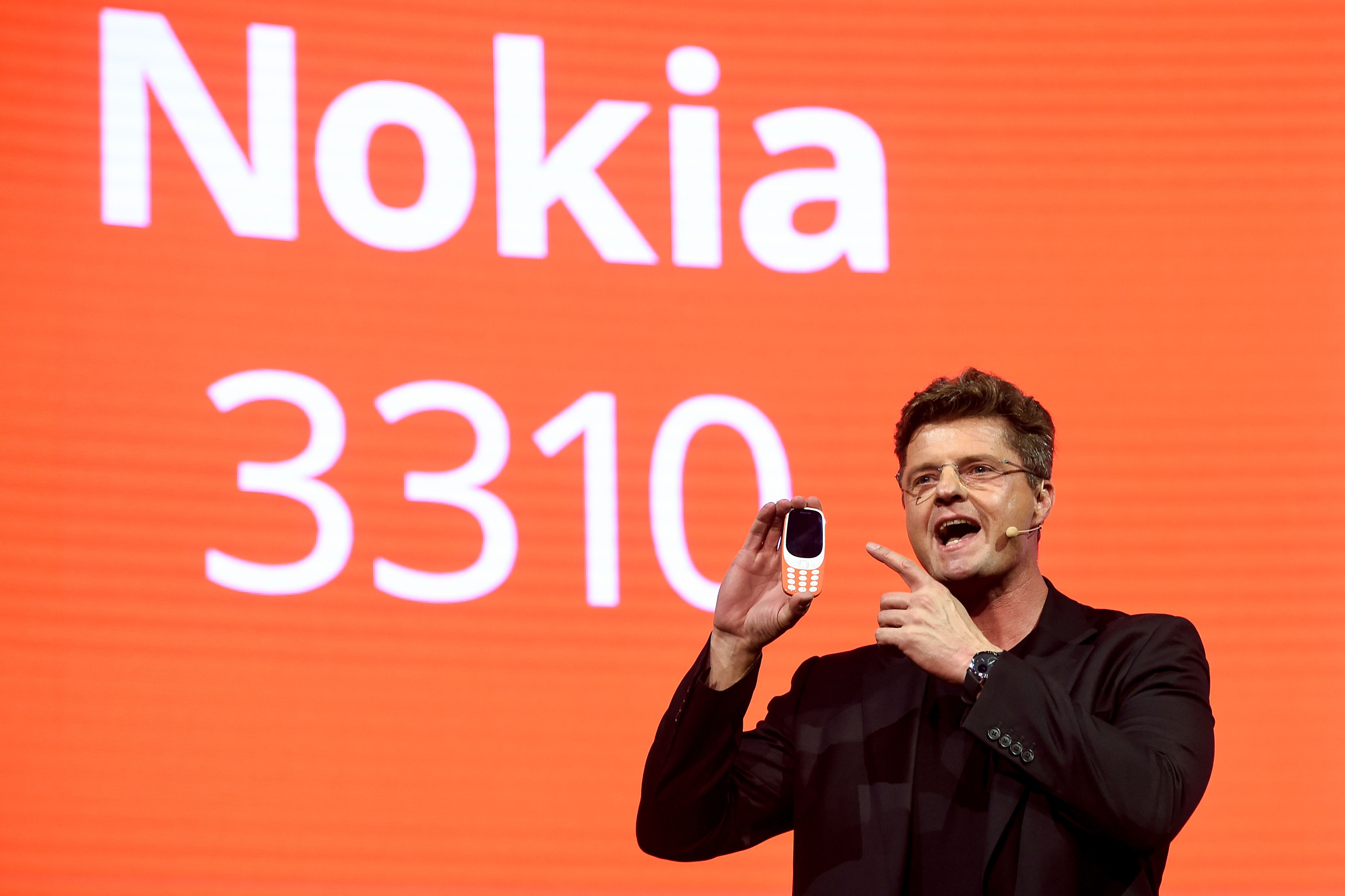 nokia relaunches iconic 3310 mobile model