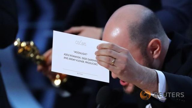 Oscars auditors apologise for Best Picture mix-up