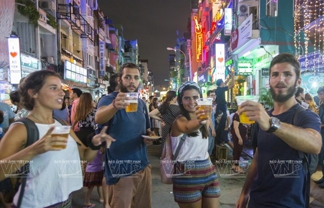 Bustling street for foreigners in HCM City