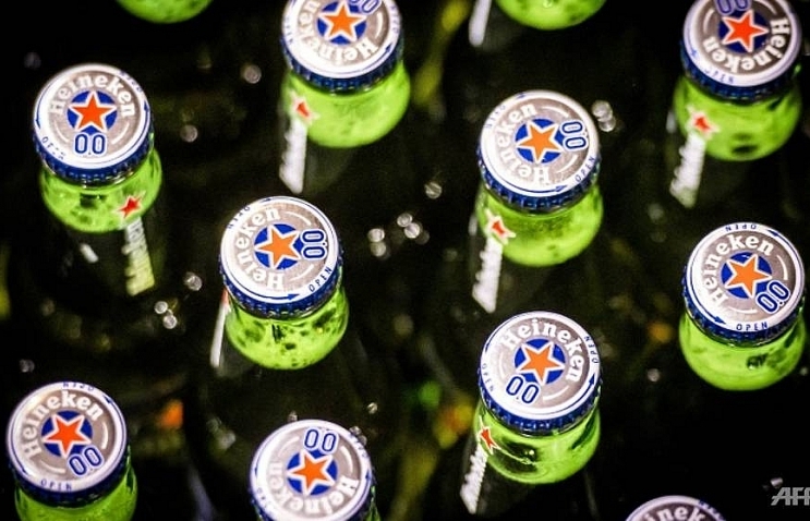 Health campaigners decry global HIV fund's deal with Heineken