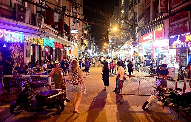 bui vien pedestrian hours to be lengthened