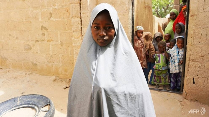 105 girls missing in ne nigeria after boko haram school attack