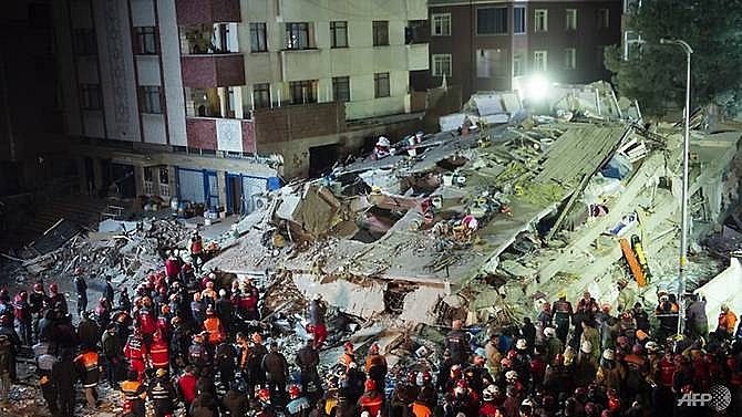 at least two killed after building collapses in turkeys istanbul official