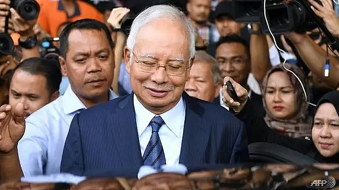 malaysias toppled leader najib to go on trial over 1mdb scandal