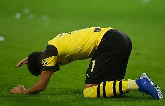 Dortmund surrender three-goal lead in Hoffenheim draw