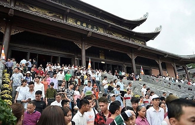 Festival kicks off at Vietnam’s largest pagoda