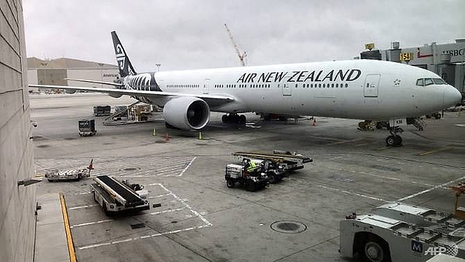air new zealand flight to china forced to turn back for not having permission to land