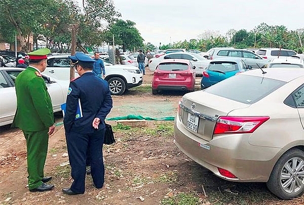 hanoi handles tet parking fee hikes