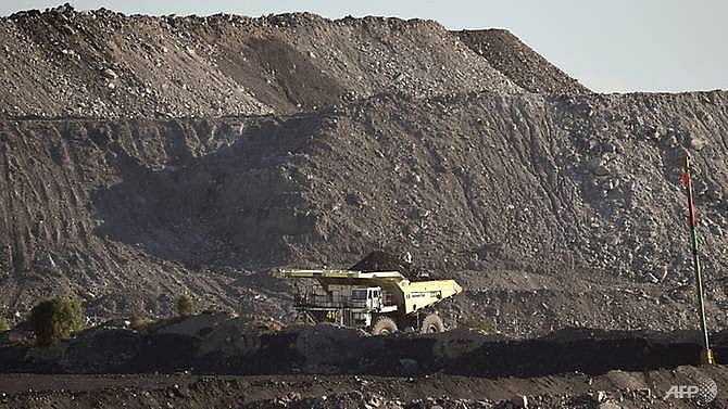 australia china deny ban on coal imports amid tensions