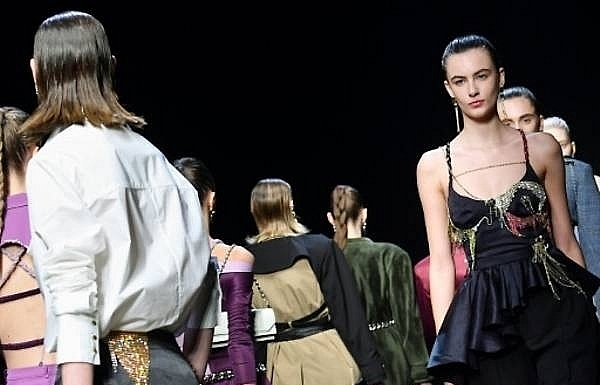 Milan Fashion Week hit by Chinese no-show over virus fears