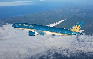 Vietnam Airlines restores some inflight services thanks to COVID-19 fight