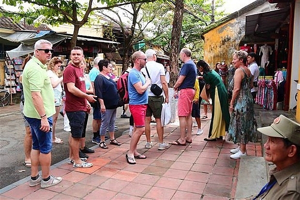 travel agencies urged not to receive tourists from countries hit by covid 19