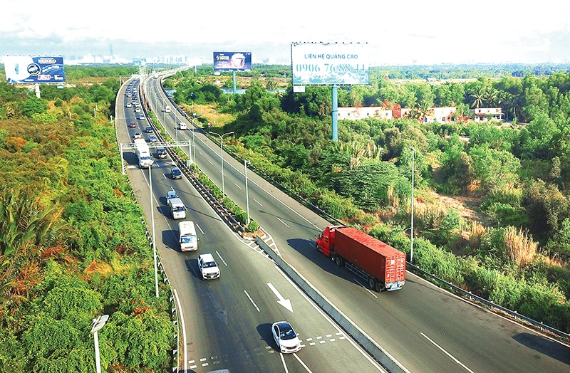 tet 11 supporting policies key for revitalised transport sector