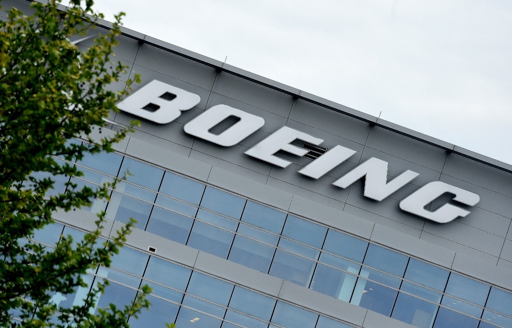 us agency fines boeing 66 mn over regulatory lapses