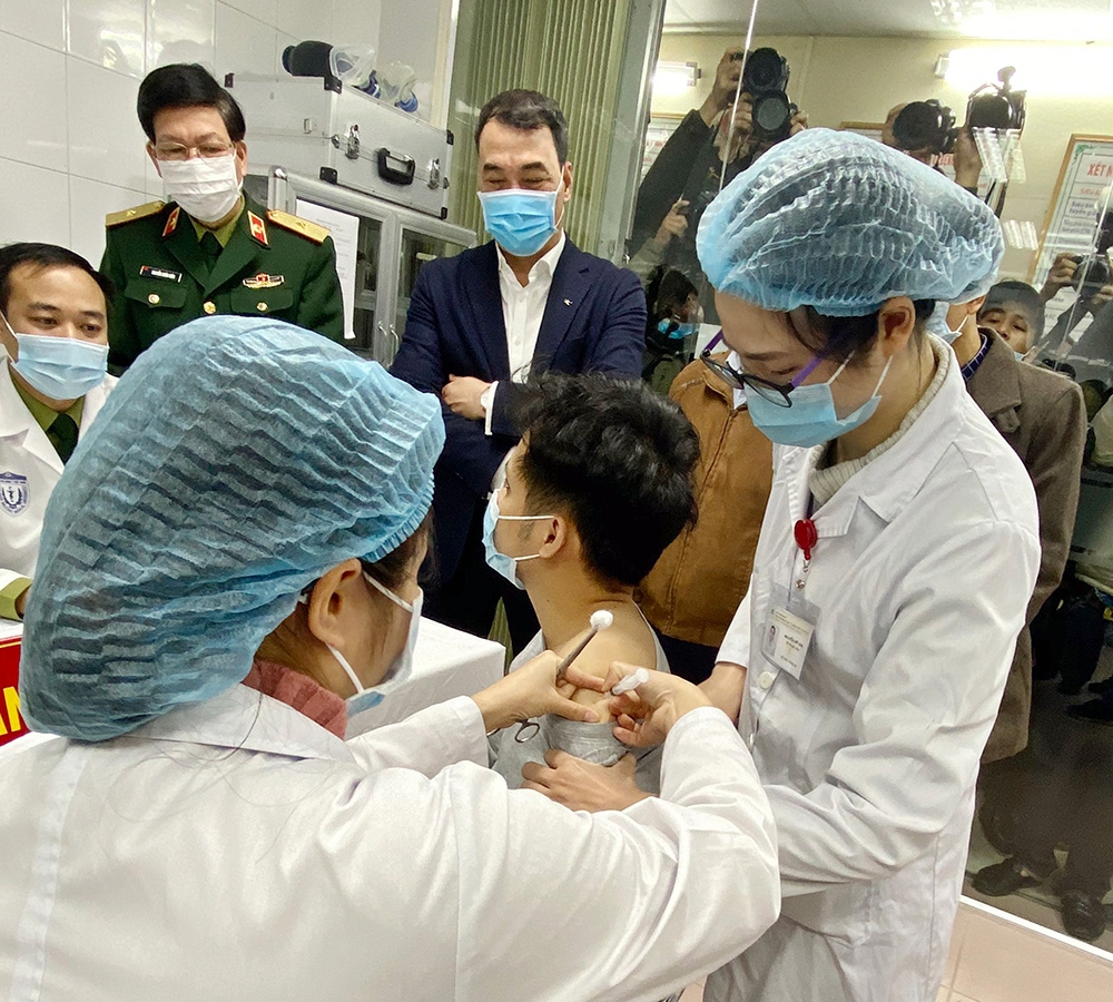 first vietnamese covid 19 vaccine nano covax enters second phase of human trials