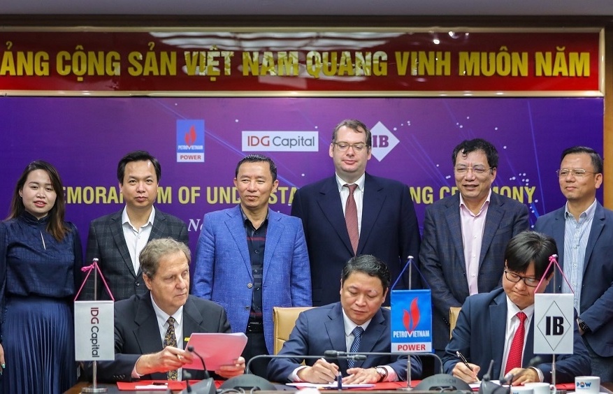 industry trio signs mou to boost clean energy in vietnam