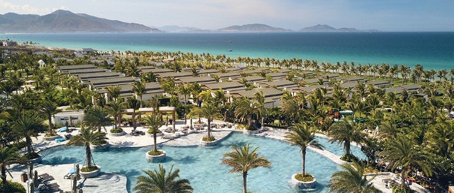 Mövenpick Resort Cam Ranh offers the best choices for families